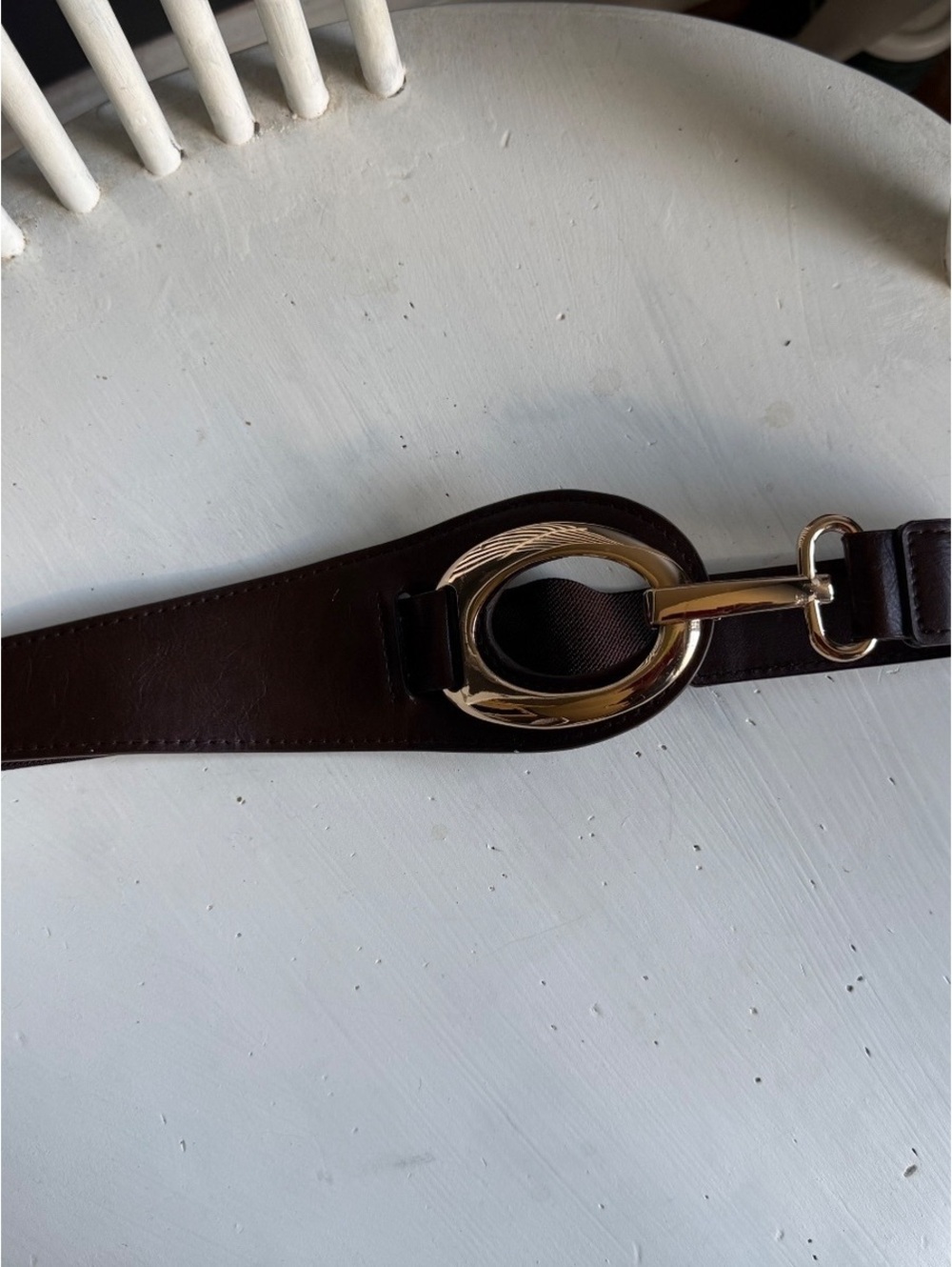 Ellen Tracy Brown Leather and Elastic Waist Belt with Gold Buckle - Size Small
